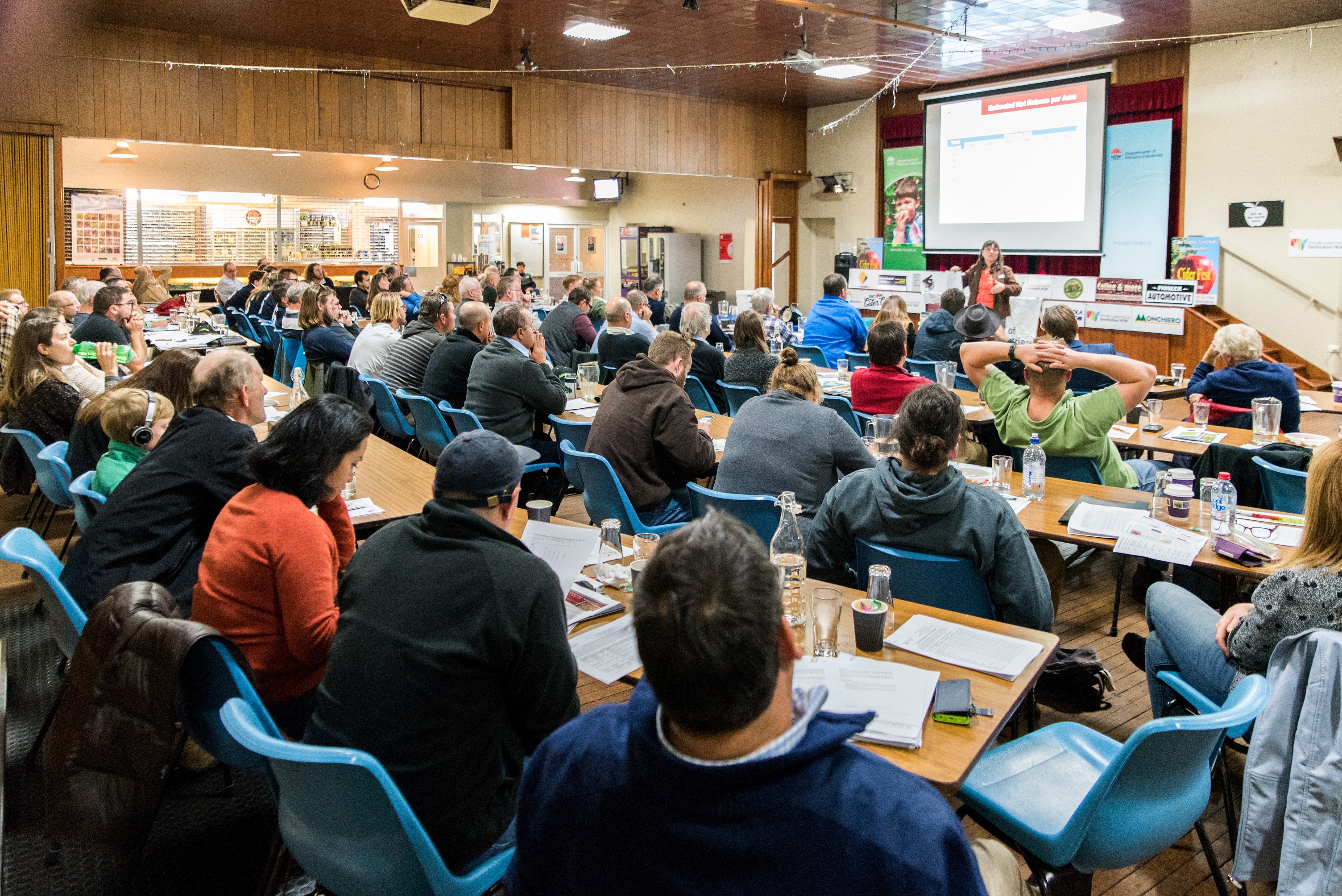Cider industry attendees at conference held at Batlow
